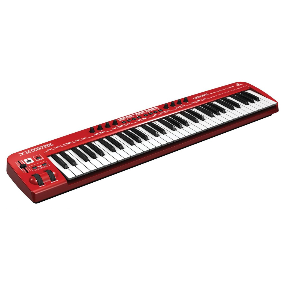 UMX610 USB/MIDI-клавиатура Behringer
