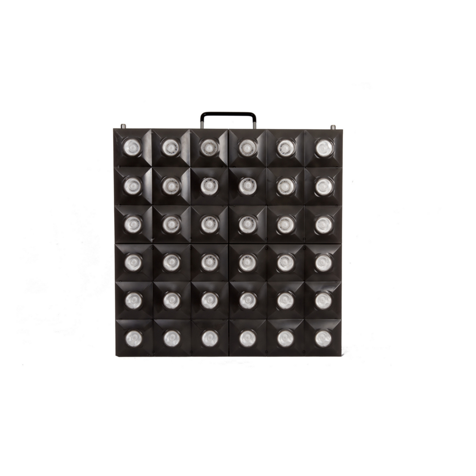 LEDPANEL900 светодиодная панель "блайндер"  36x 3Вт CREE, 144x 5050SMD RGB Involight