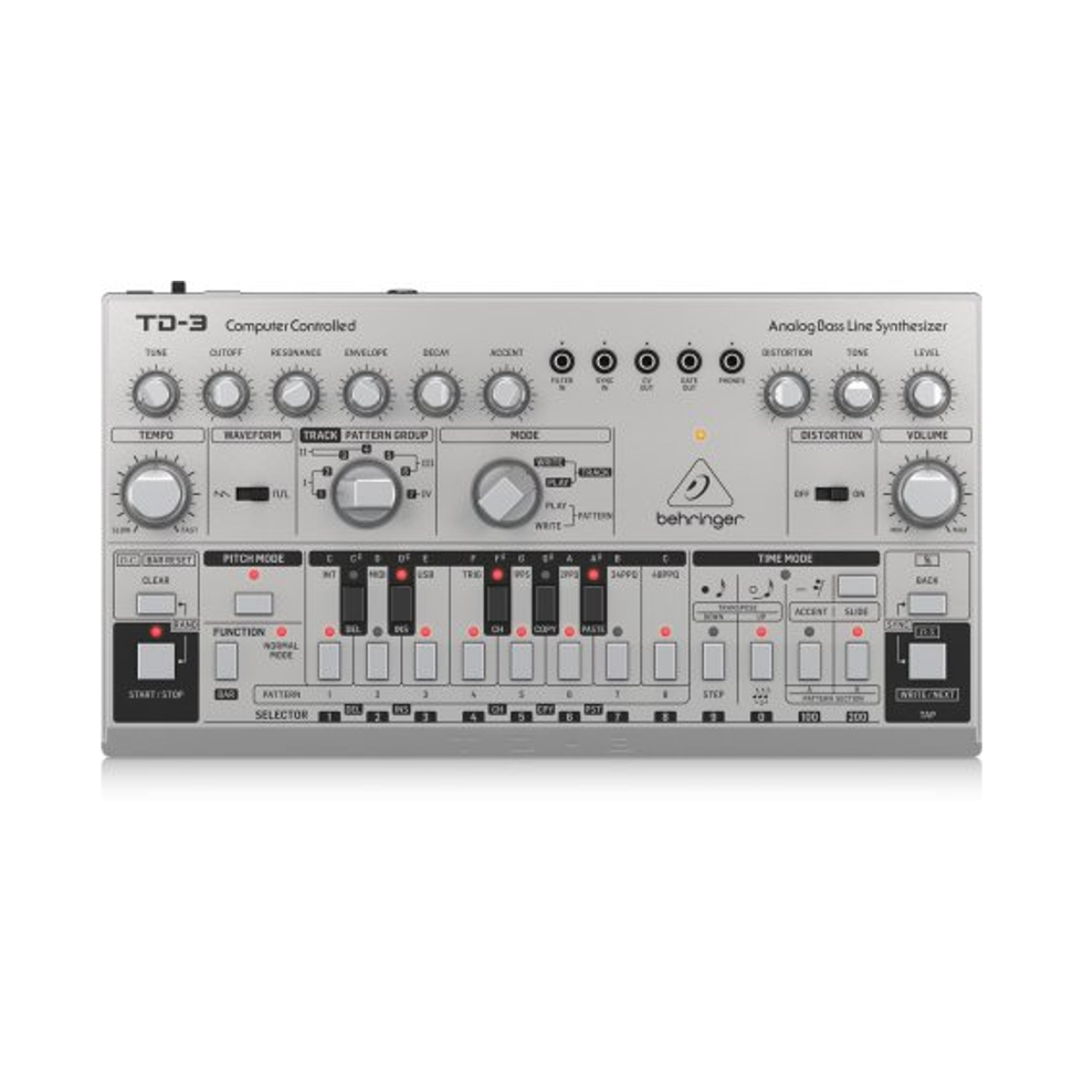 TD-3-SR басовый синтезатор Behringer