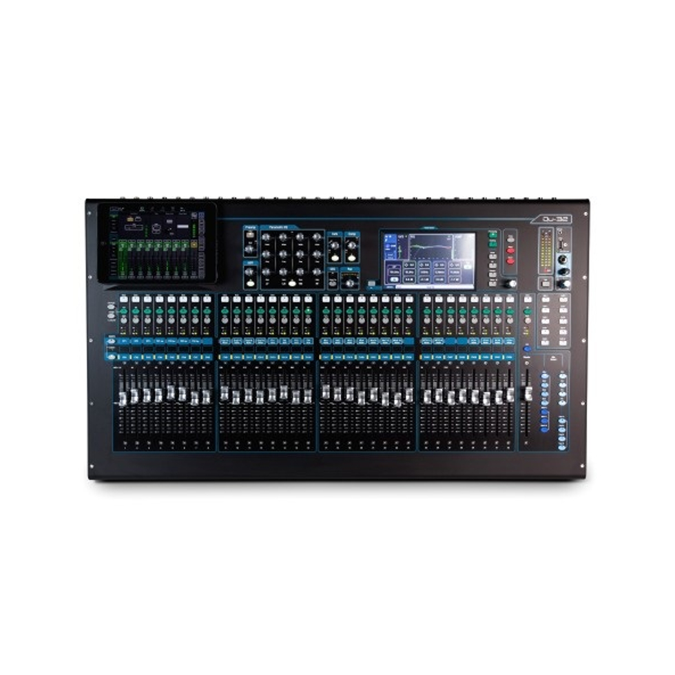 Qu-32 цифровой микшерный пульт Allen&Heath