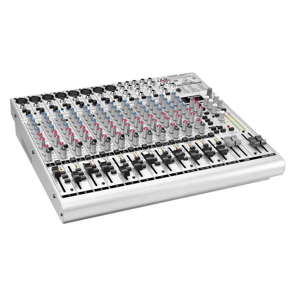 UB2222FX-PRO микшерный пульт Behringer