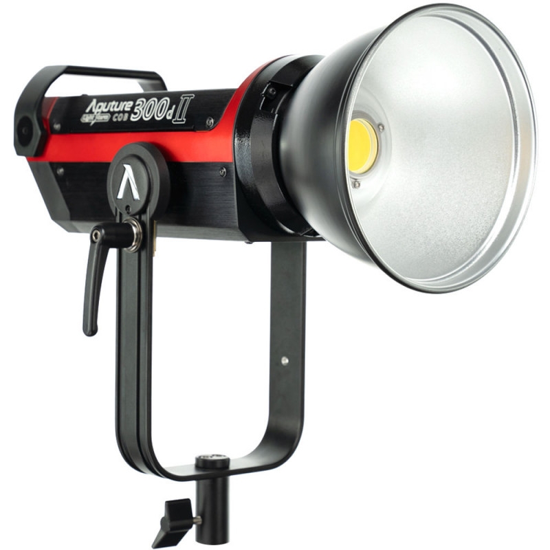 LS C300d II (V-mount) осветитель Aputure