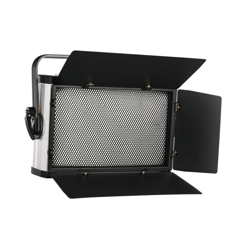 PRO Spectrum Fresnel P 200 (RGBW) театральный прожектор с линзой Френеля Anzhee