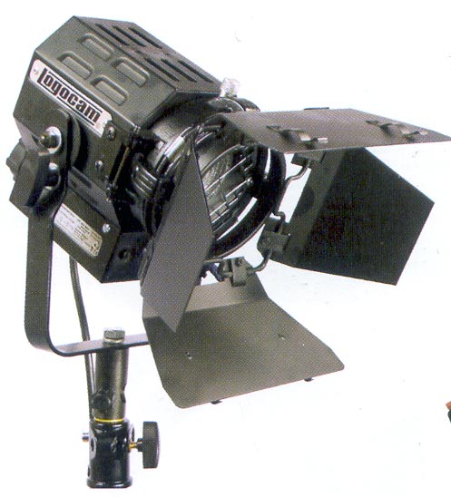 Fresnel 650 Halogen осветительный прибор Logocam