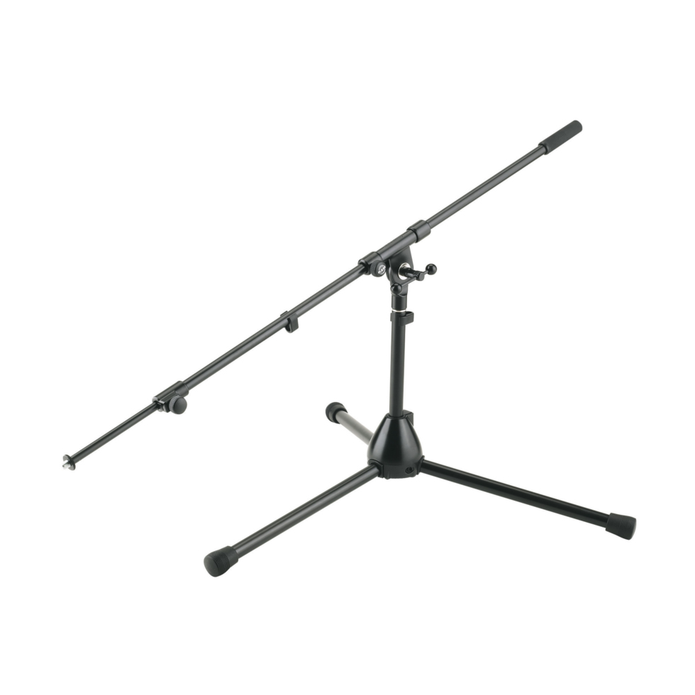25500-300-55 низкая микрофонная стойка-журавль для бас-бочки K&M